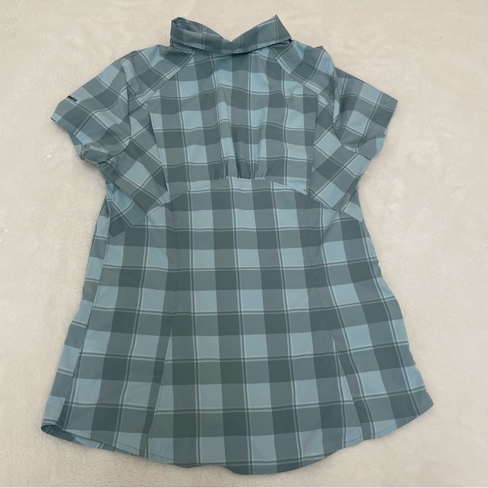Columbia Sportswear Company  teal Plaid Short Sleeve Shirt. SMALL - Picture 2 of 12